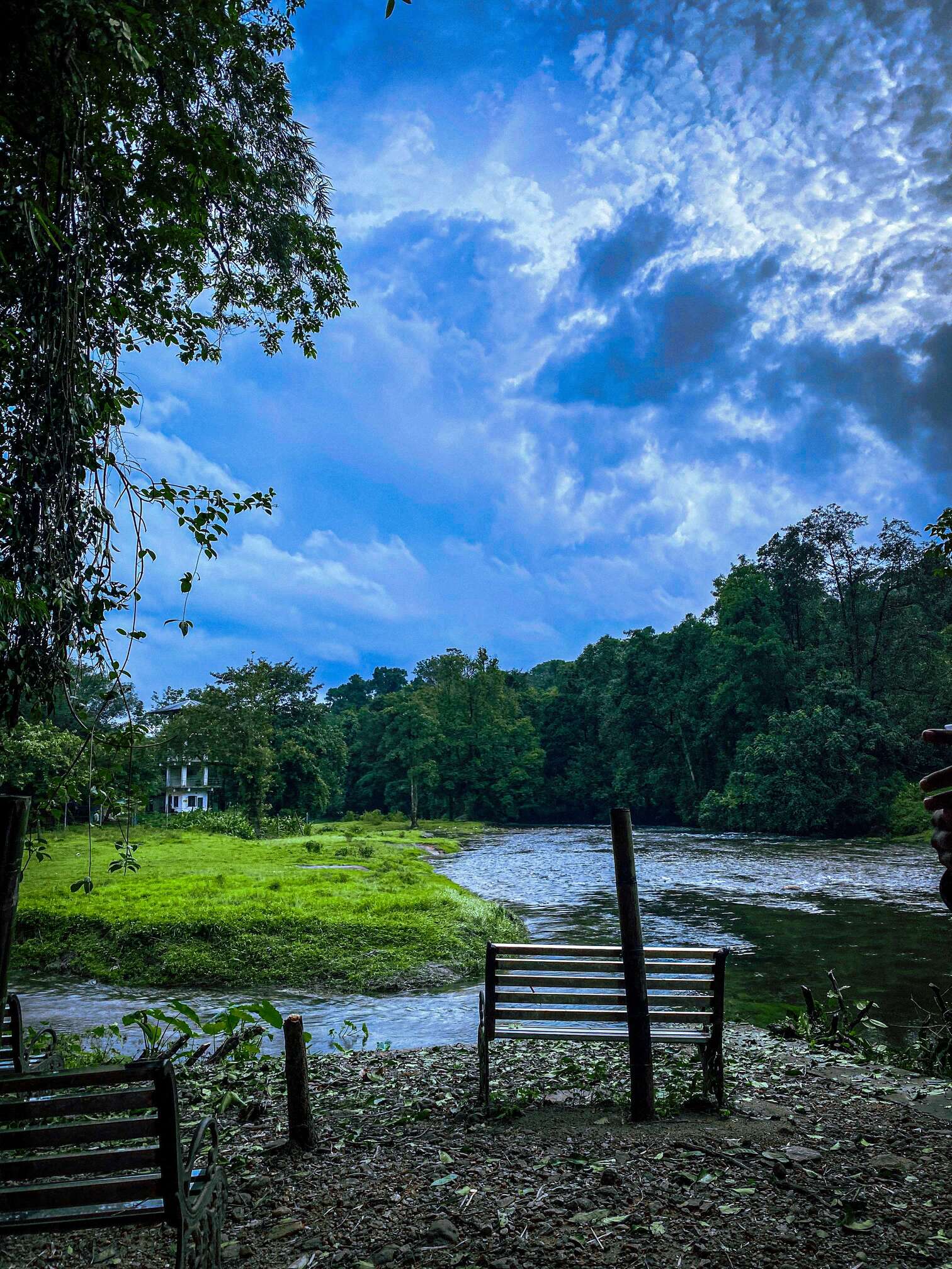 munnar_river